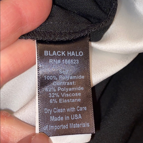 NWT Black Halo Saxon Black and White Jumpsuit - Picture 11 of 11